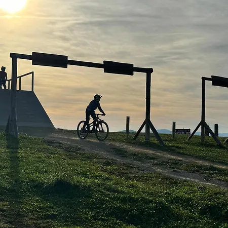 Dom Na Mlaskawce Villa *