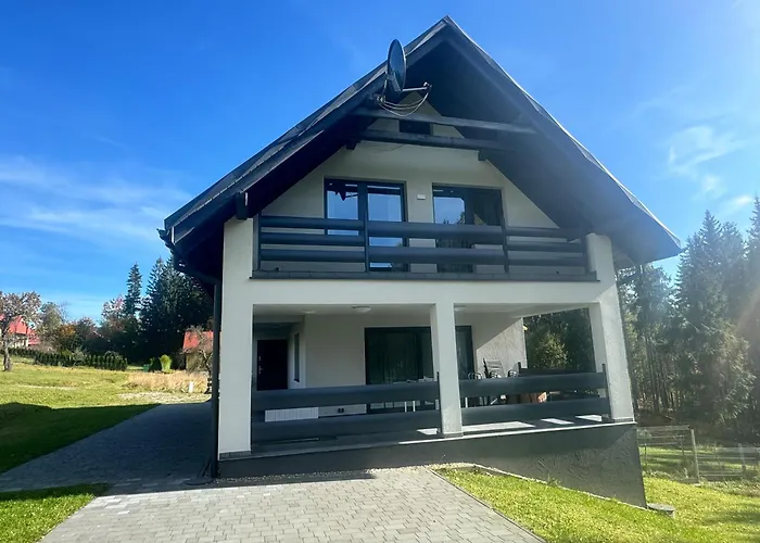 Dom Na Mlaskawce Villa *